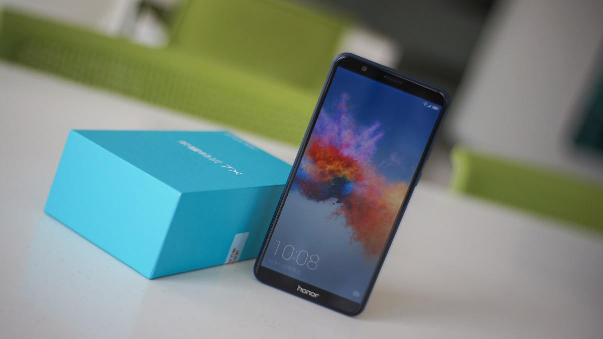 荣耀畅玩7x运行慢,荣耀畅玩7x正式曝光