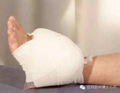 科比季后赛脚踝扭伤,科比髋关节受伤