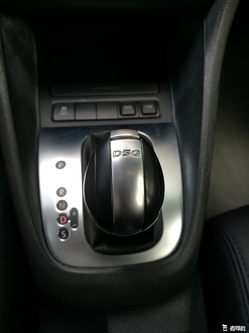 花7万多买二手高尔夫划算吗,二手高尔夫10多万公里了可以买吗