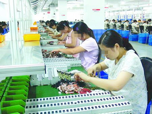 孕妇憋尿肚子会痛怎么回事,早期孕妇憋尿肚子疼怎么回事