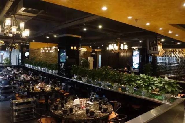 明斯克机场免税店购物攻略,戴高乐机场免税店购物攻略