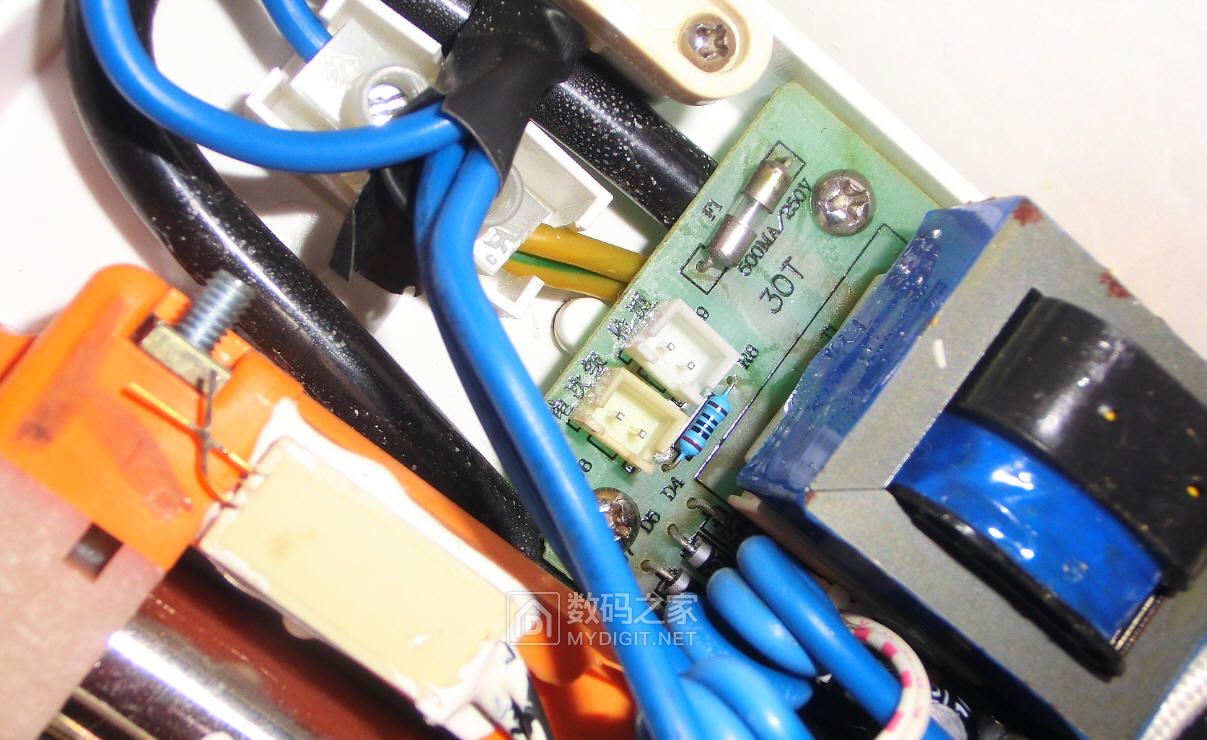 爱拓升快速电热水器水龙头,维修即热热水器故障原因