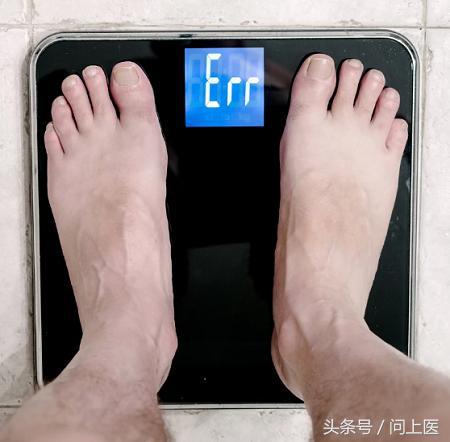 黑色素瘤的癌症早期有哪些症状,9种癌症早期症状早发现早识别