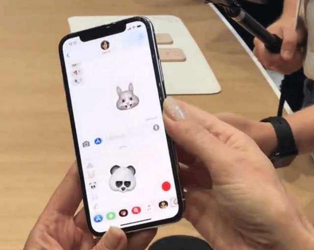 iphone8plus爆屏,苹果8plus重摔