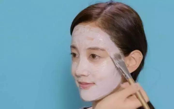 蜂蜜面粉自制美白面膜,面粉做面膜有多好用呢