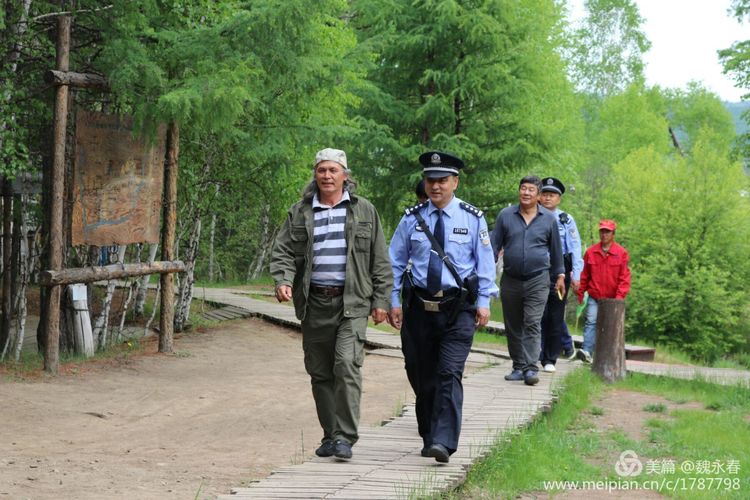 旅游、度假、休闲娱乐为一体的内蒙古根河市敖鲁古雅旅游度假村