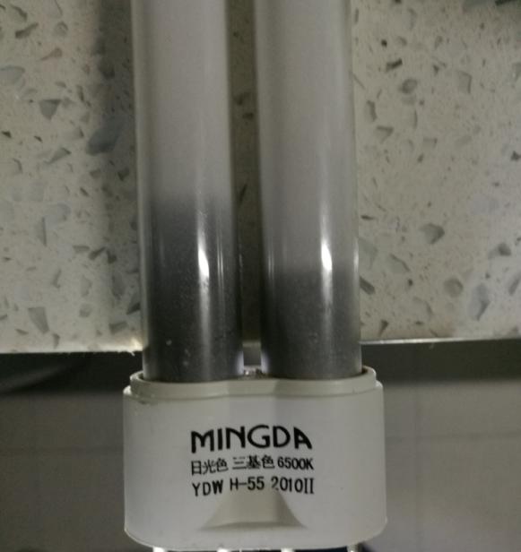 厨房吸顶灯坏了怎么换灯泡,厨房吸顶灯坏了要全换掉吗