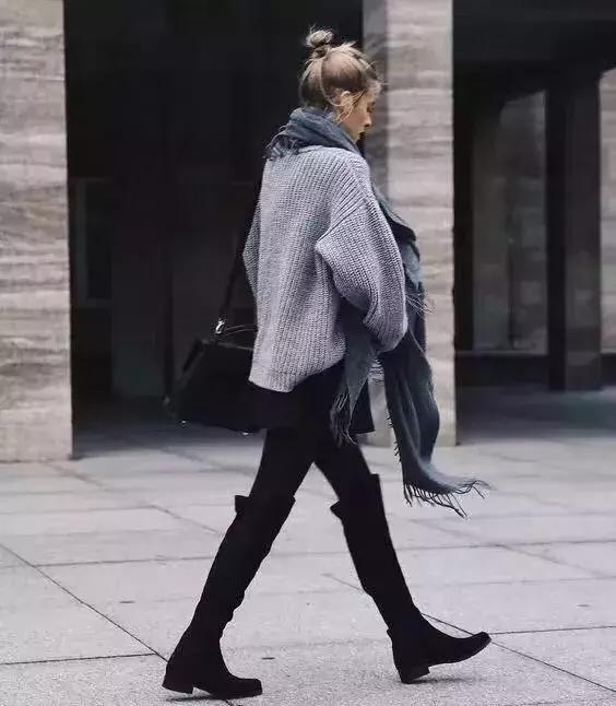 过膝靴需要买大一码吗,sw平底过膝靴推荐