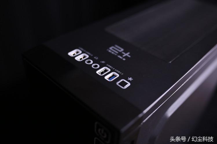 国庆在家装个机，看看峥嵘Z3法师的实力如何