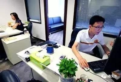 是什么让这些才华横溢的人心甘情愿留在天等，而不去大城市？