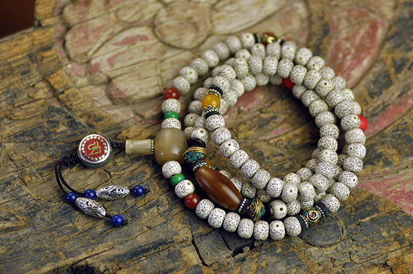 你的珠宝还保值吗,你的珠宝价值不菲