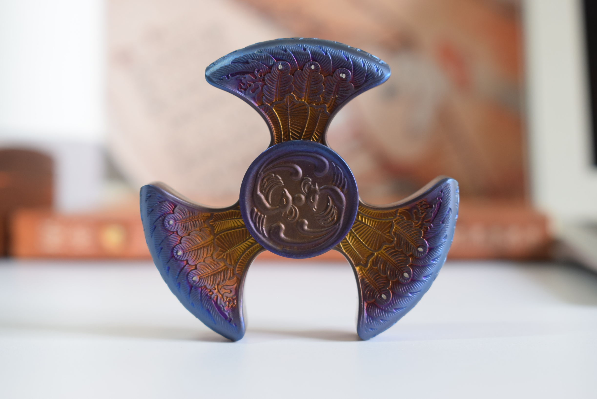 测评指尖陀螺飞花款,最好玩价格还很低的指尖陀螺