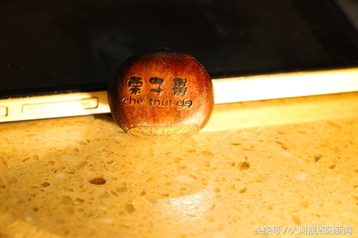 励志哥乞讨月入过万,励志哥一年收入