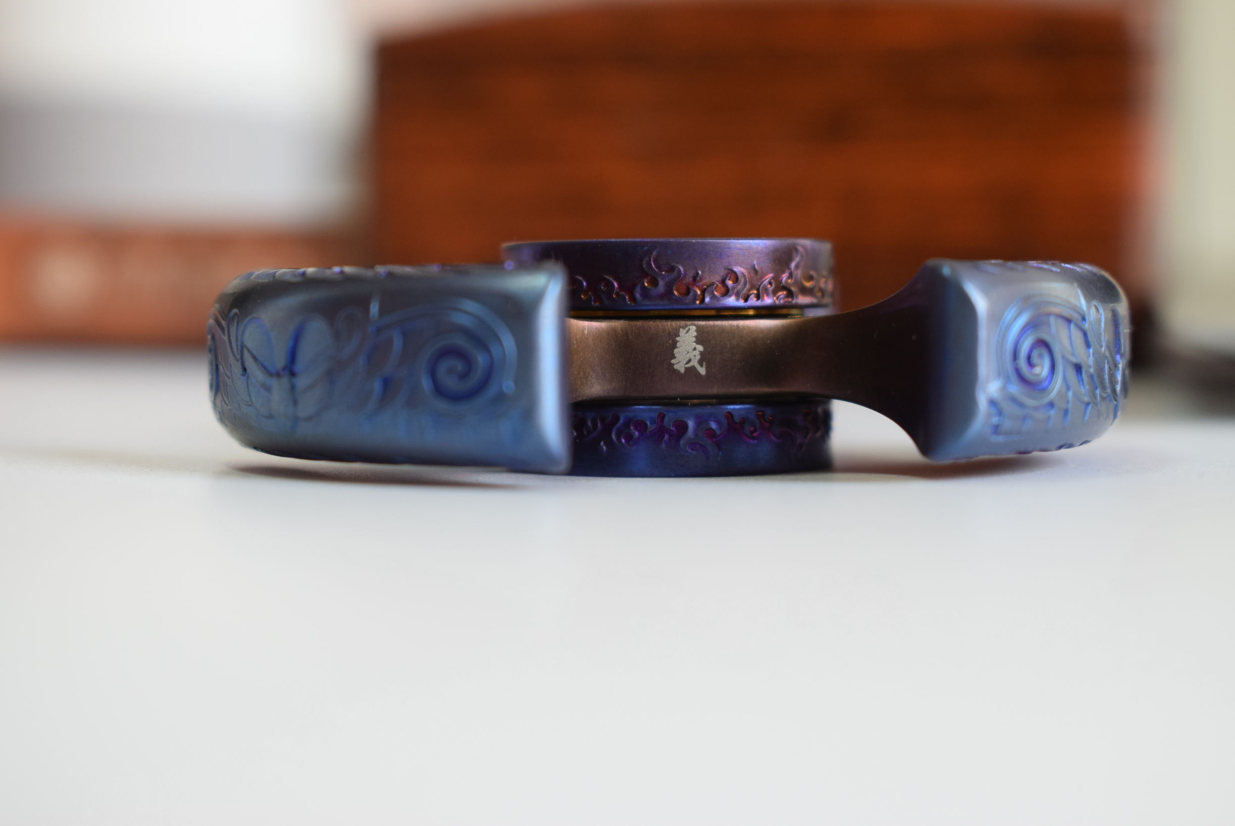 测评指尖陀螺飞花款,最好玩价格还很低的指尖陀螺