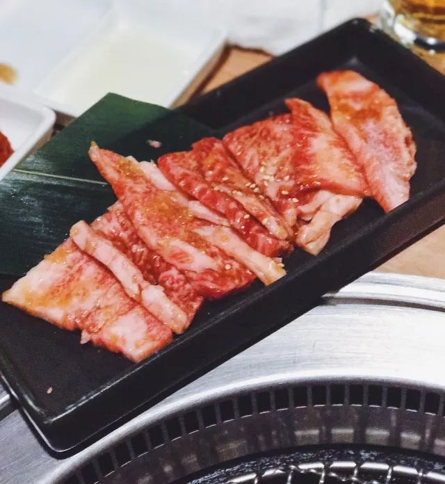 朱元璋黑猪肉,你在这里可以吃到美味的中餐英文