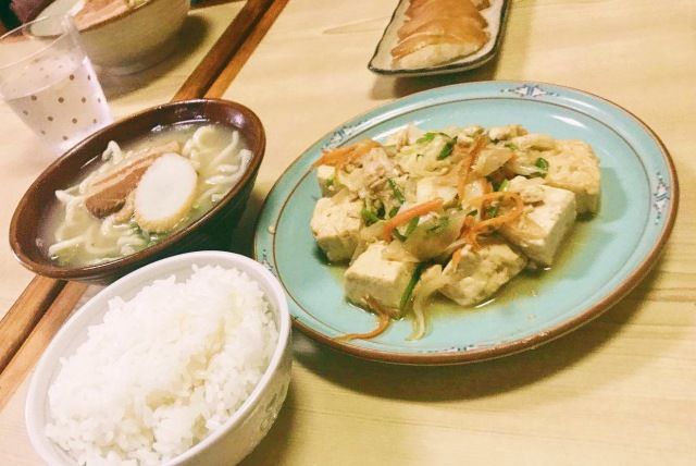 朱元璋黑猪肉,你在这里可以吃到美味的中餐英文