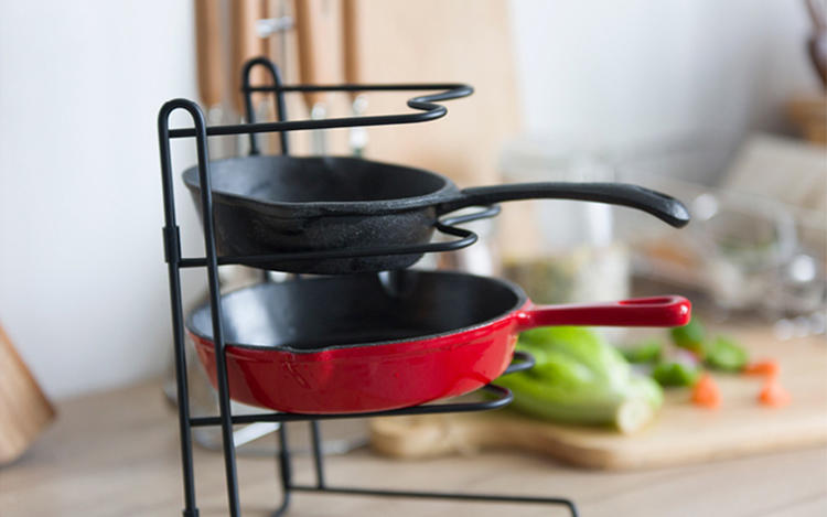 宿舍不粘锅怎么挑选好用,不粘锅在挑选时要关注哪些