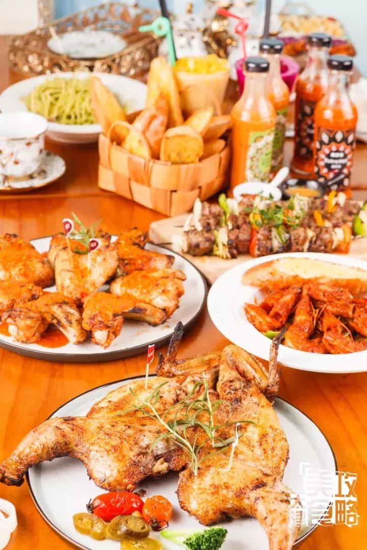 最火的网红鸡店,一周可售上千只的网红鸡