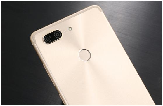 AMOLED显示屏加持，金立M7成追剧、玩游戏最佳选择