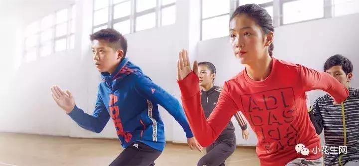 好买又好穿，这些欧美平价大牌给孩子们做的外套，原来如此朴素！