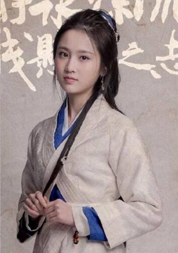 张慧雯靠谋女郎出道却高开低走,张慧雯看起来很年轻