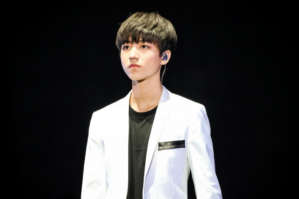 2016福布斯中国名人榜鹿晗第二,2020年排行前20位的明星