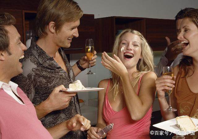 夫妻之间增进感情的甜言蜜语,想要夫妻感情深多点关心和包容