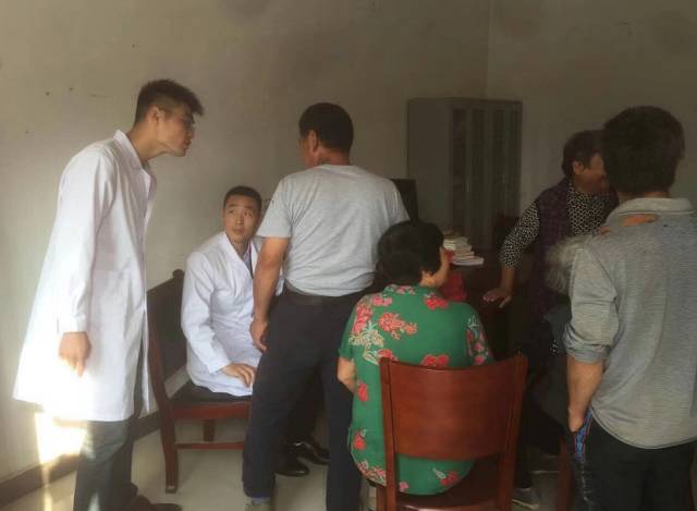 「霍邱老乡请关注」金秋十月：健康扶贫到霍邱