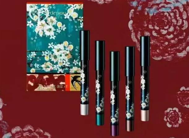 2018年圣诞限量彩妆推荐,新年美妆套装推荐