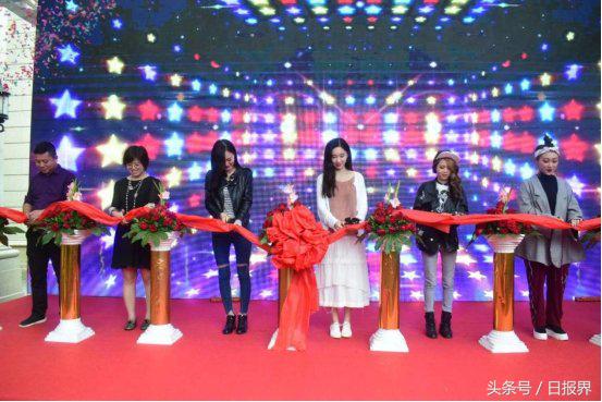 10.14SMSPORT环球运动杭州专卖店开业见证品质海外购物新情势