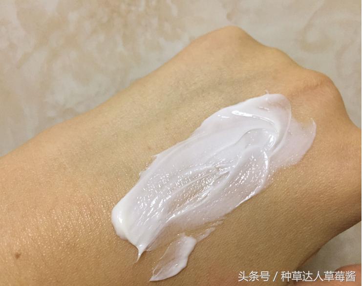 眼霜到底有多好,明星教你如何正确使用眼霜