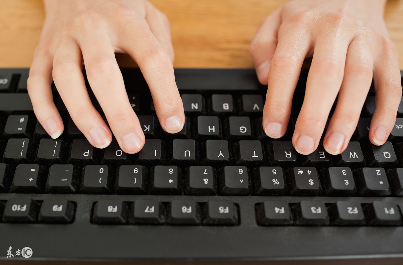 电脑键盘数字错乱了怎么调回来,电脑键盘按键错乱怎么恢复win10