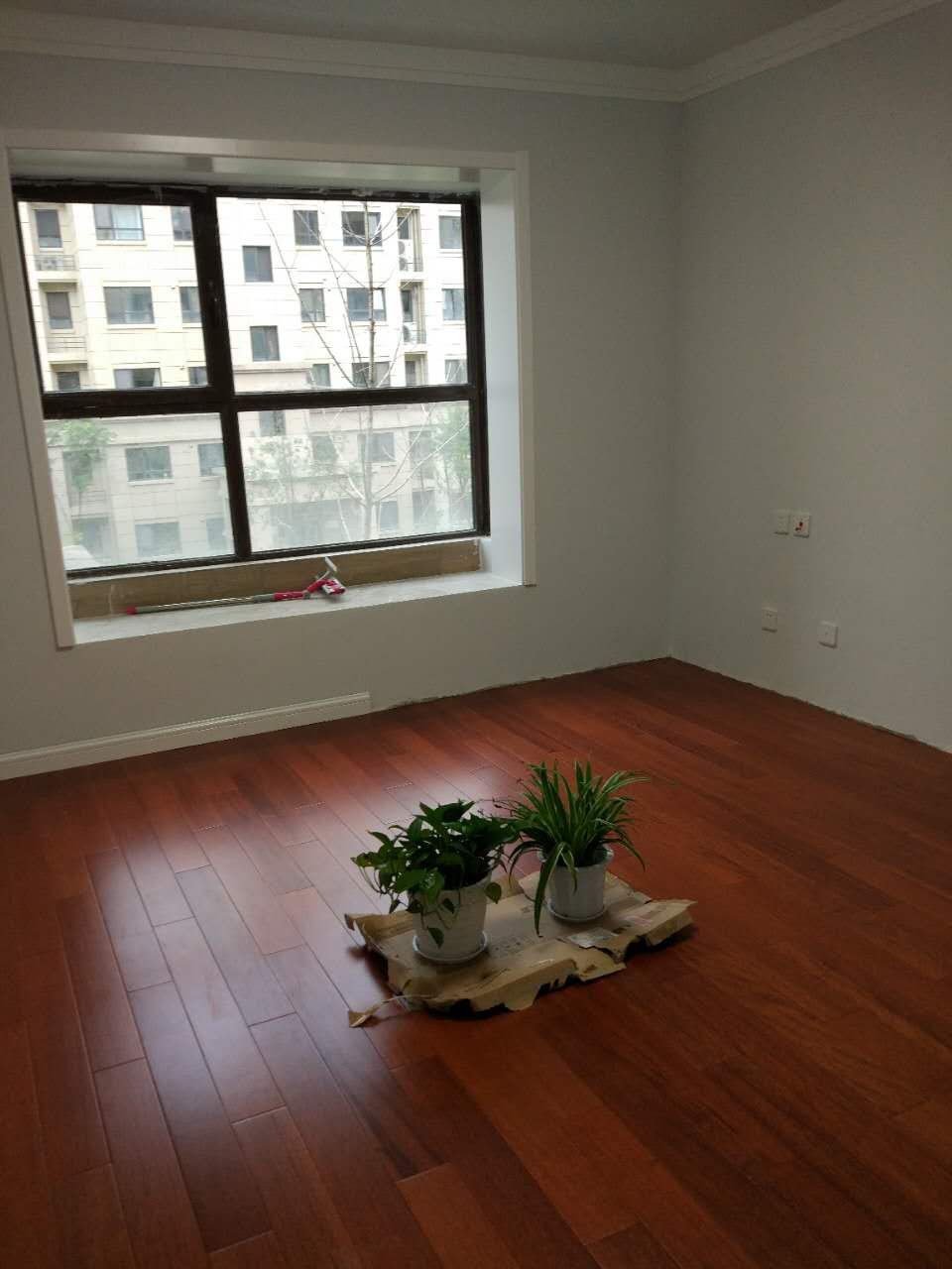 145平意式极简装修暖色,15万装修120平轻奢风