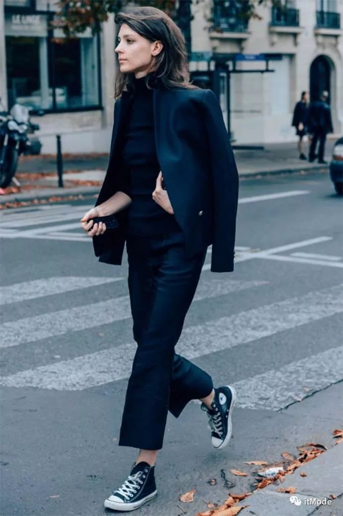 阔腿裤平底鞋,平底鞋阔腿裤搭配图片