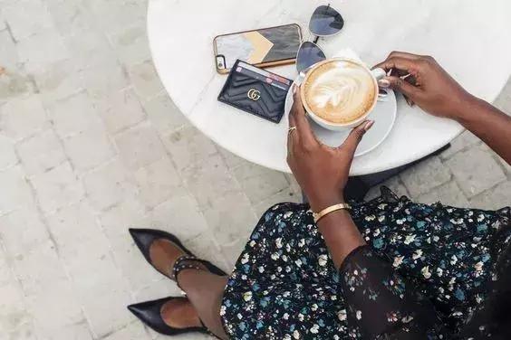 告别钱包,告别杂乱的包