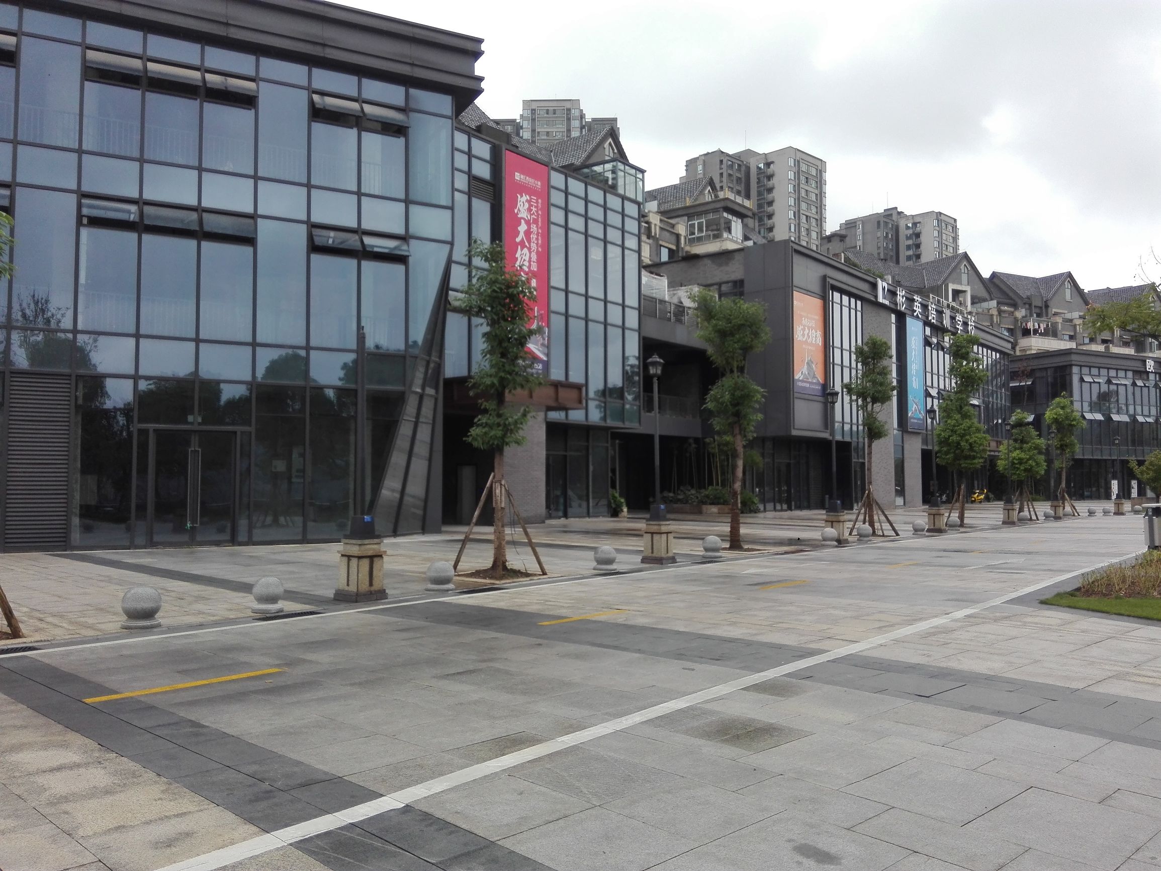 重庆融汇江山最新规划,重庆巴滨路融汇半岛顶楼洋房