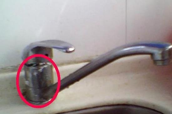 水龙头漏水怎么暂时止住,水龙头漏水别急换