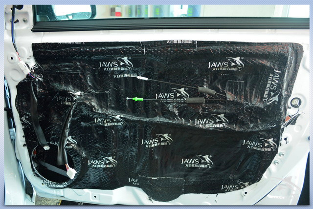 沈阳汽车音响改装低音炮,沈阳易阳汽车音响商务车改装