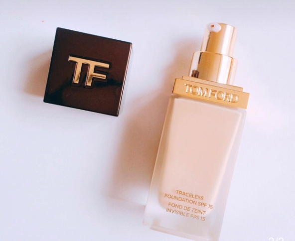 最不值得入手的大牌粉底液,真正好用的大牌粉底液