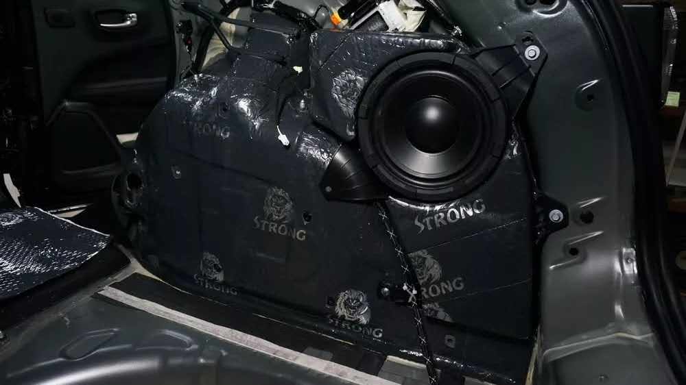 jeep组合音响怎么样,jeep用的什么品牌音响