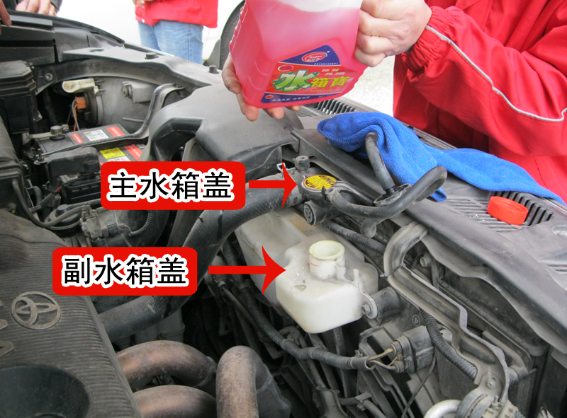 铁皮水箱漏水用什么补漏好,水箱漏水补漏贴