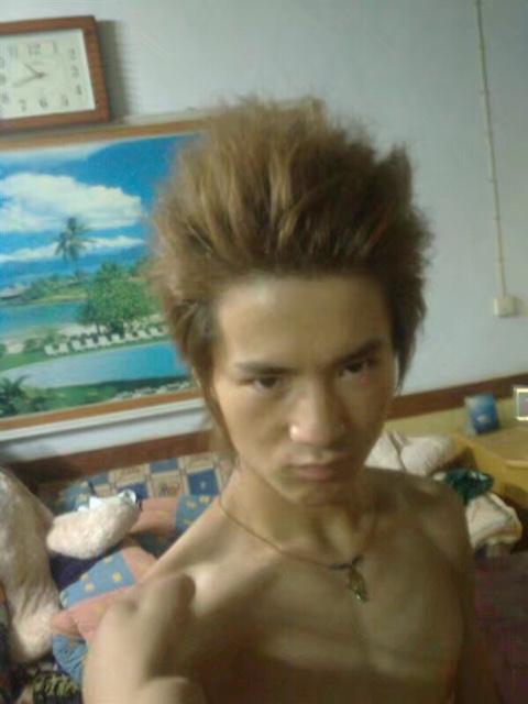 当年的杀马特现在成了秃顶大叔,当年那些杀马特现在过得怎么样