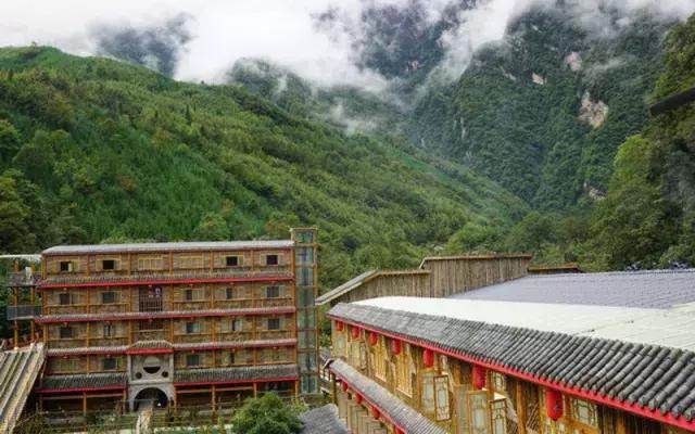 四川看红叶最佳地方自驾游,四川彩林红叶最佳观赏地点