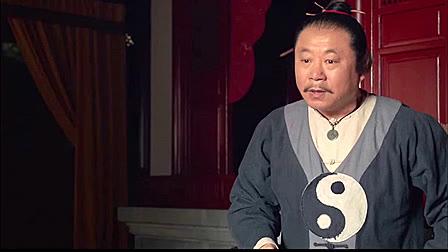 乞丐和一癞猫相依为命，一道长却说这只猫是个宝，乞丐竟发了大财