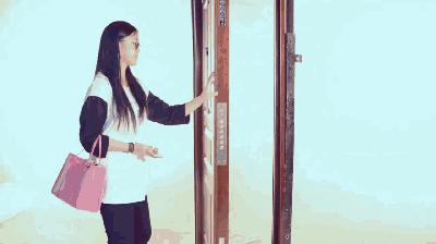 防火防盗防隔壁老王！智能无锁孔防盗门的功能简直逆天！