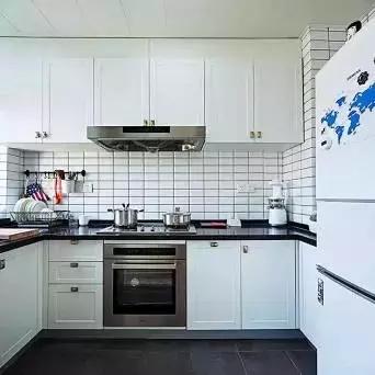 花了100块钱改造厨房,家里装修开关插座就花了三千多