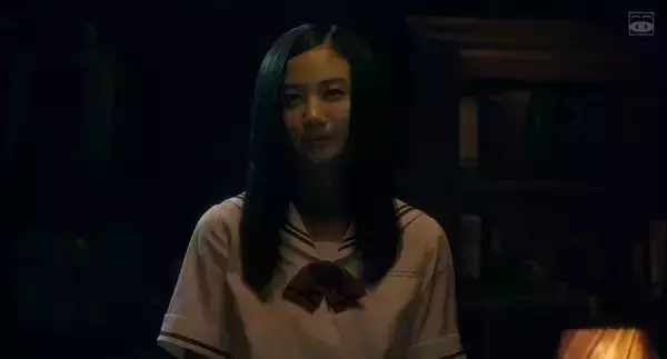 这部白莲花之王的神日片，一群妹子全程专注于搞事情