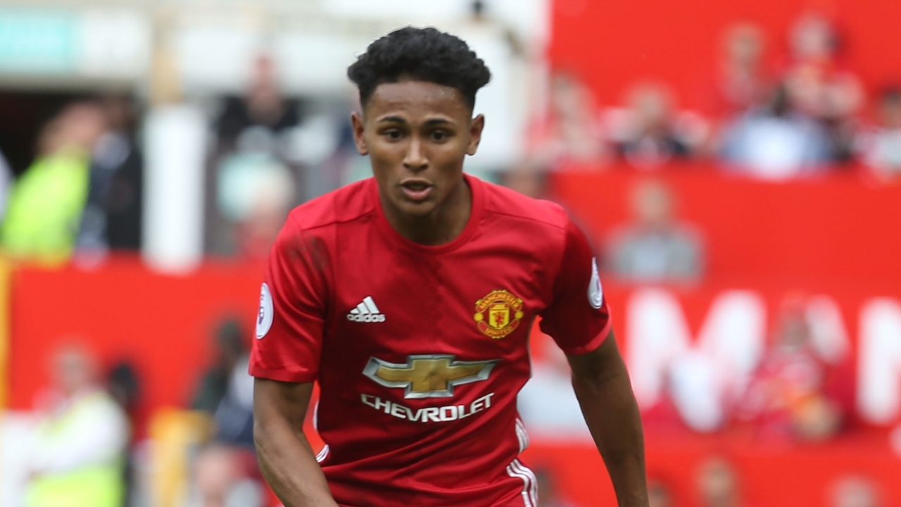 曼联阵容潜在的四个问题,带你了解所有曼联首秀的小将们