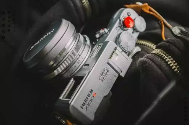 为什么相机快门按下去拍不了照片,为什么相机快门按着不清脆