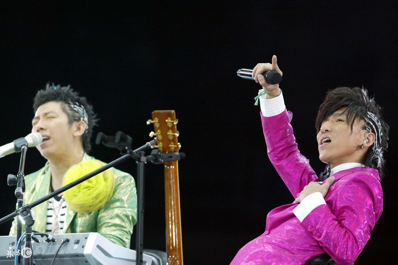 旅行路上听的经典歌曲,10首适合在旅行路上听的歌曲